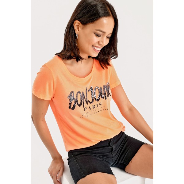 ÖNÜ PUL PAYETLİ TSHİRT